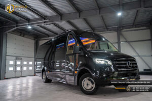 Vanzare Mercedes Sprinter 519 CDI 19+1+1 Microbuz Transformat din stoc
