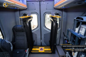 Trepte acces Mercedes Sprinter_1-min