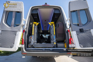 Trepte acces Mercedes Sprinter_1-min