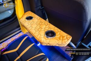 Carosari microbuze mercedes Sprinter 19+1+1 Locuri - MiniBus Luxury by Cristi Galati