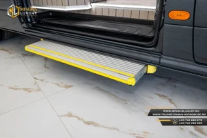 Treapta acces Mercedes Sprinter by Minibus Luxury