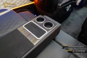 Transformari-premium-Microbuze -Mercedes-Sprinter-by-Minibus-Luxury