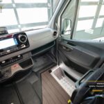 Daca doriti sa aflati pretul pentru transformarea unui microbuze contactati Minibus Luxury