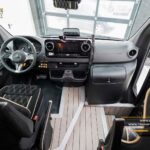 Transformare microbuz transport persoane dizabilitati Minibus Luxury
