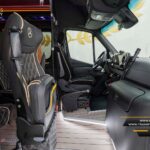 Transformare microbuz transport persoane dizabilitati Minibus Luxury